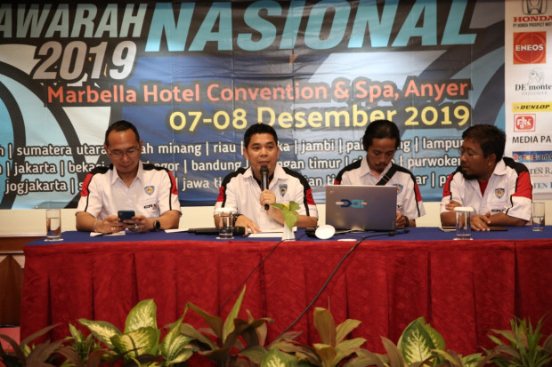 Gelar JamNas dan Munas, Komunitas CCI Padati Kawasan Anyer