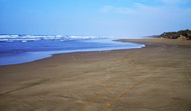 Liburan Tahun Baru, Coba Kunjungi Wisata Pantai Bagedur di Malingping