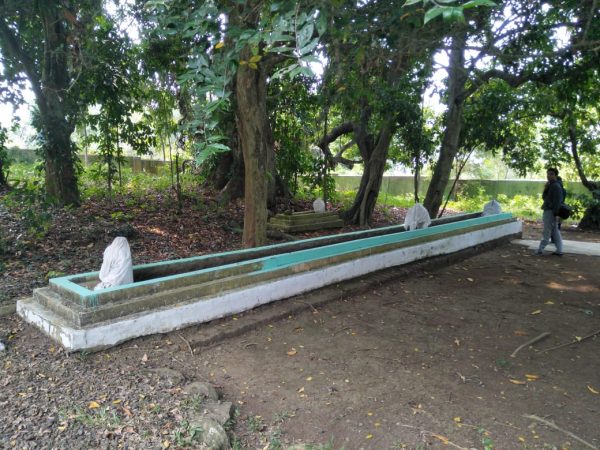 Wisata Religi, Kisah di Balik Makam Sepanjang 8 Meter di Serang Banten