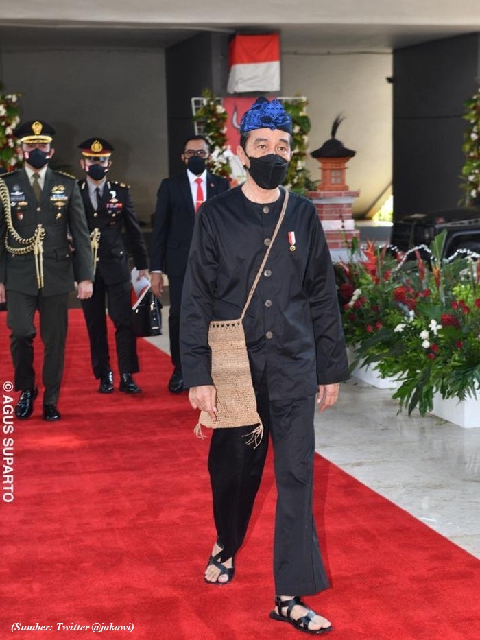 Jokowi: Saya Suka Pakaian Adat Baduy, Desain Sederhana dan Nyaman