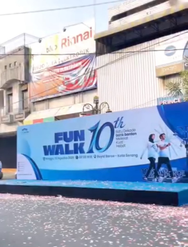 Fun Walk HUT ke-10 Bank Banten Berlangsung Meriah, Perkuat Sinergi dan Semangat Kebersamaan