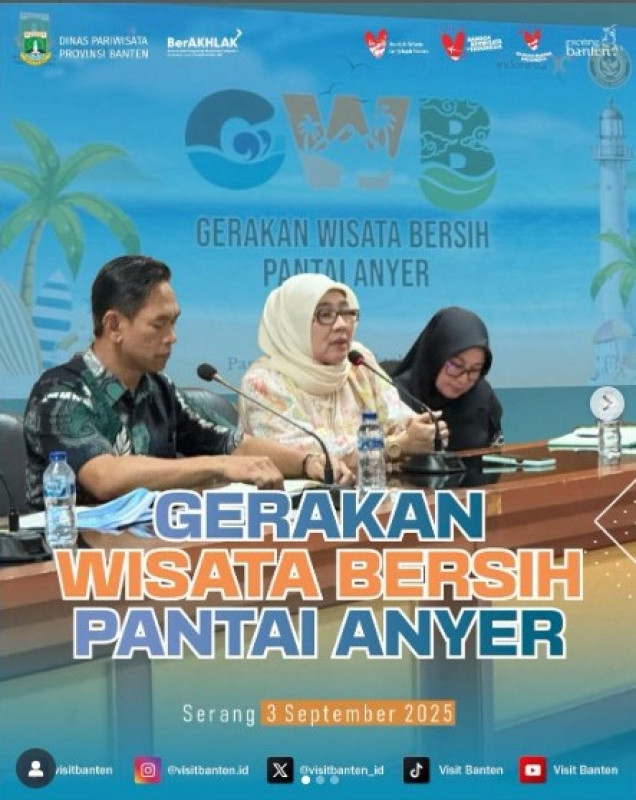 GERAKAN WISATA BERSIH PANTAI ANYER