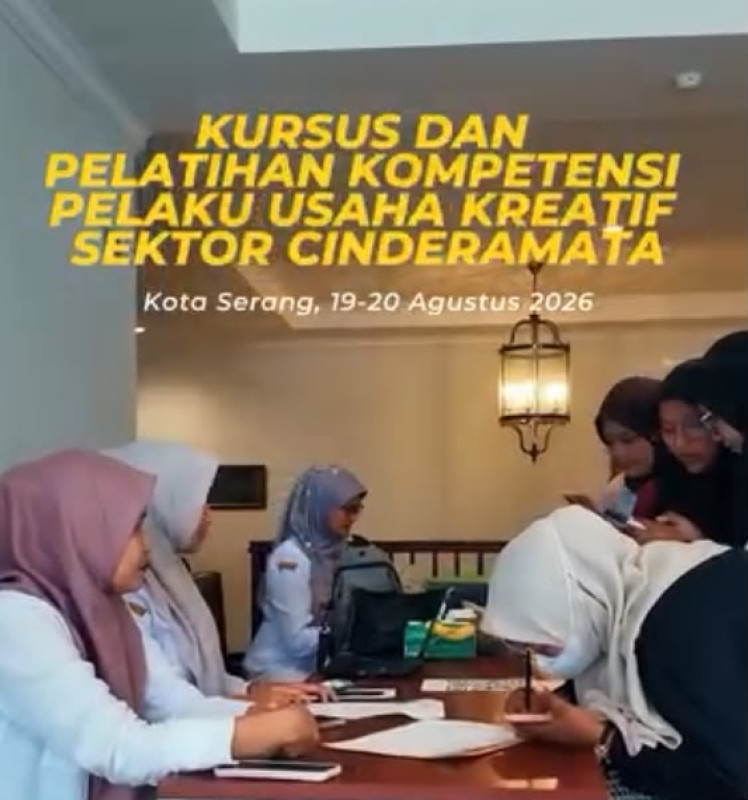 Bidang SDM Pariwisata dan Ekonomi Kreatif Dinas Pariwisata Provinsi Banten menyelenggarakan Kursus dan Pelatihan Kompetensi Pelaku Usaha Kreatif Sektor Cinderamata